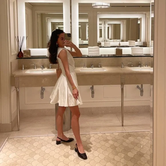 Brand New- House of CB Claretta White Pleated Cotton Mini Dress in White 🕊️